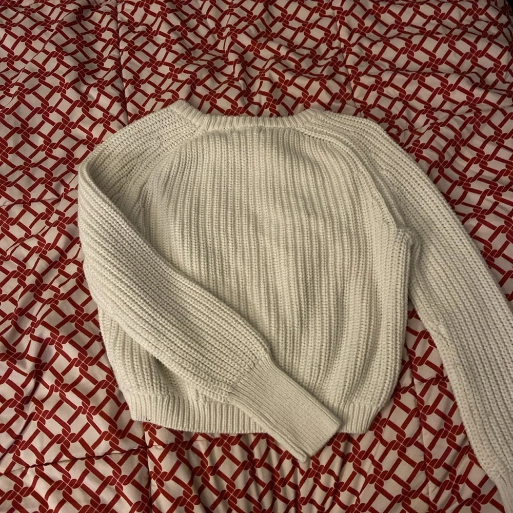Cream Crewneck Rib-Knit Sweater - Picture 2 of 3